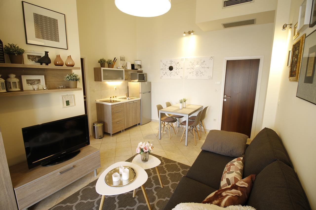 Apartments Marer トロギール エクステリア 写真